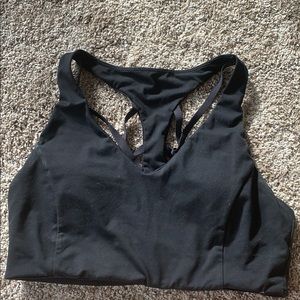 Fabletics Medium Support sports bra